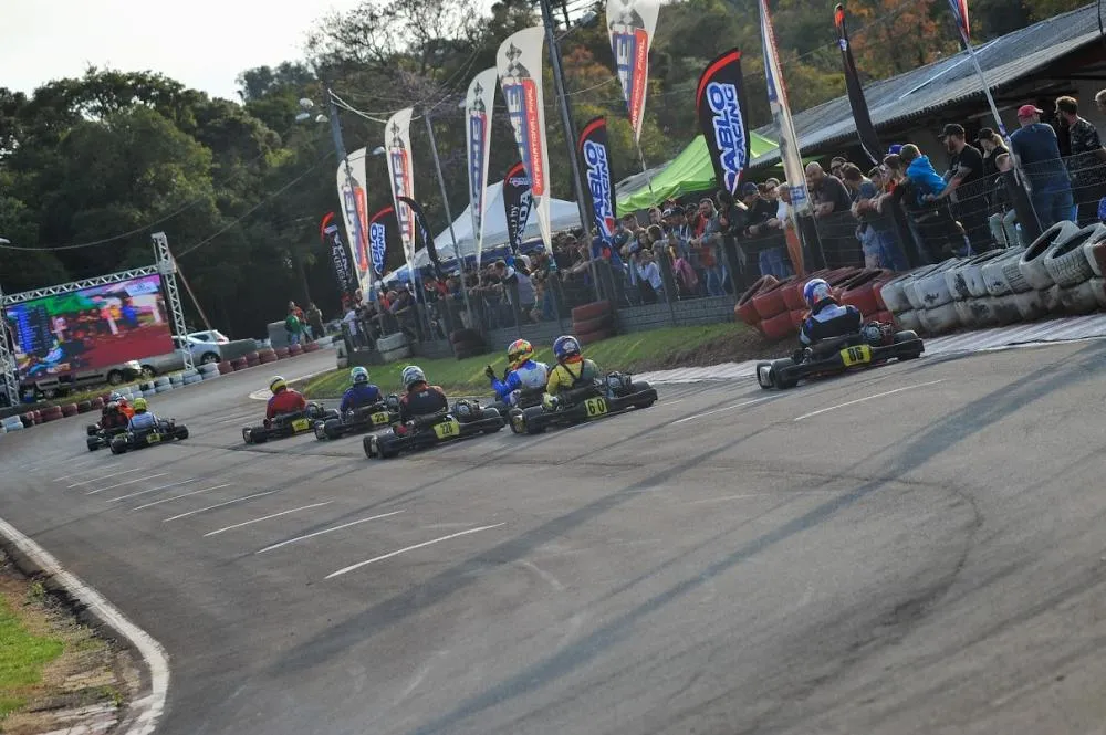 Pato-Branquense começa como “Open” do Paranaense de Kart