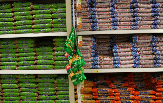 Mercado: Excesso de chuvas causa aumento no preço do feijão