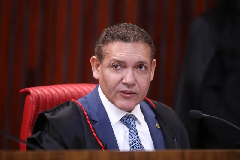 Novo mandato: TSE elege Nunes Marques presidente da Corte; Mendonça será vice