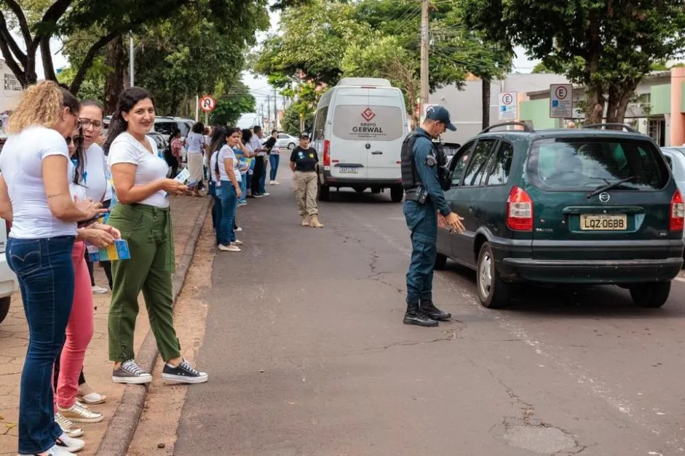 Naviraí Promove Blitz de Conscientização e Destaca Projetos de Inclusão na 30ª Exponavi