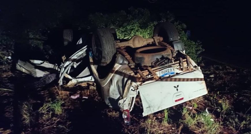 Motorista morre ao capotar caminhonete lotada de maconha em Caarapó