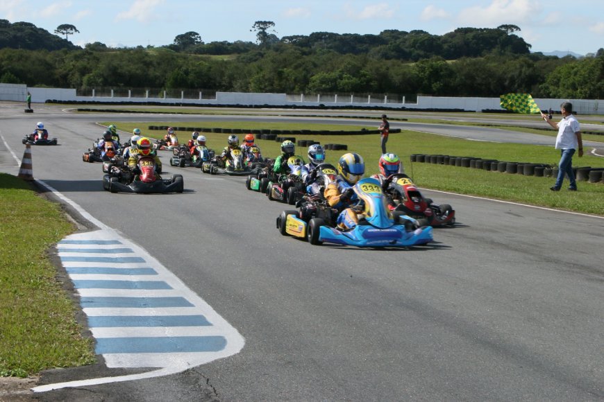 Copa Osternack de Kart encerra a primeira fase em José dos Pinhais
